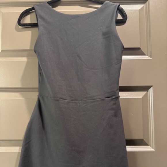 YPB SculptLUX Black Active Mini Dress | Sleeveless Workout Tennis Dress Size M - Picture 1 of 3